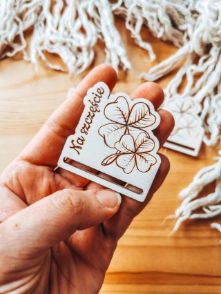 Na szczęście /koniczynka/ - zakładka po obrysie 5cm (3szt) - - - (baza do zakładki do książki)