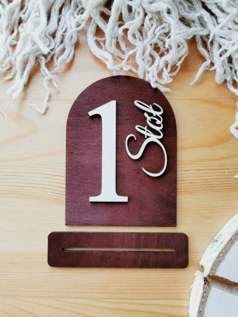 Numery stołów - tabliczka półokrągła