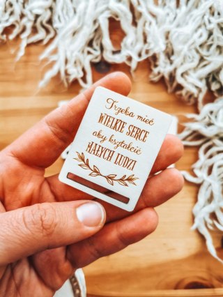 Trzeba mieć wielkie serce... SENTENCJA - zakładka prostokąt 4x5cm (3szt) - - - (baza do zakładki do książki, dzień dla nauczycie