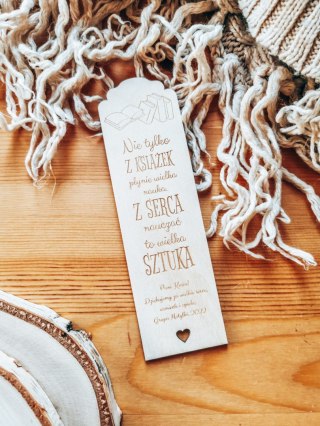 Zakładka (1szt) KSIĄŻKI - Nie tylko z książek... - - - DZIEŃ NAUCZYCIELA zakładki do książki