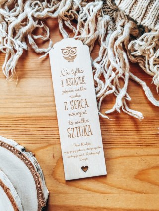 Zakładka (1szt) SOWA - Nie tylko z książek... - - - DZIEŃ NAUCZYCIELA zakładki do książki