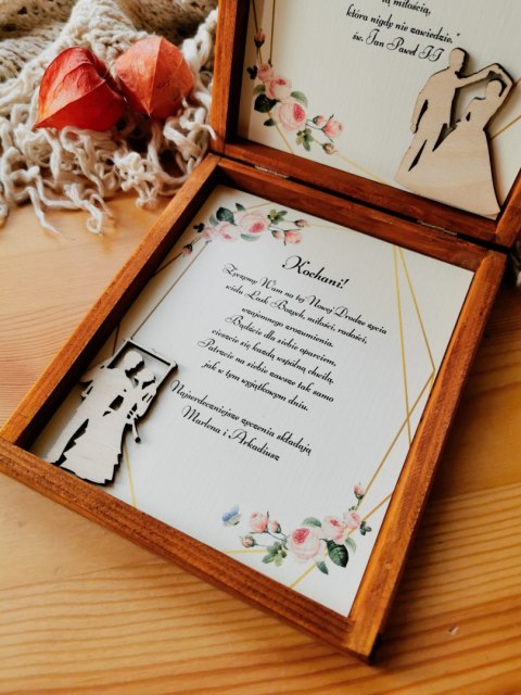 Życzenia - WZÓR 03 - dla Pary Młodej w drewnianym pudełku, kartka z życzeniami