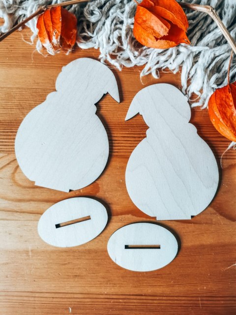 BAŁWAN 01 - figurka z podstawką (2szt) (12cm) - do ozdabiania