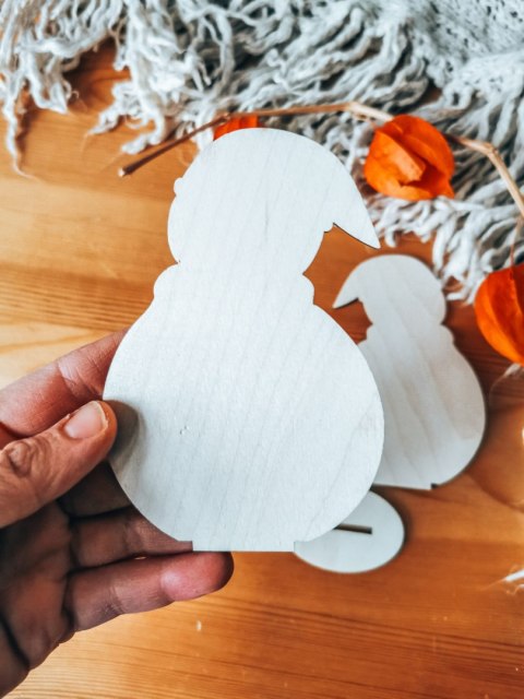 BAŁWAN 01 - figurka z podstawką (2szt) (12cm) - do ozdabiania