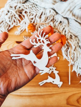 Bombka - RENIFER 01 (4szt) - - - ( baza do bombek z makramy, bombki bazy, jeleń)