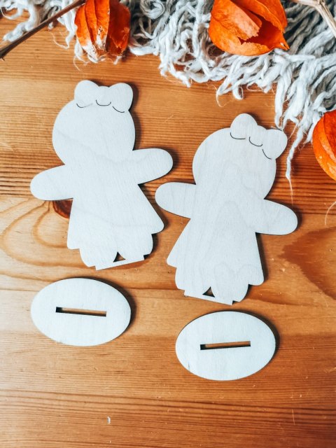 CIASTEK 02 dziewczynka - figurka z podstawką (2szt) (12cm) - do ozdabiania (pierniczek, piernik)