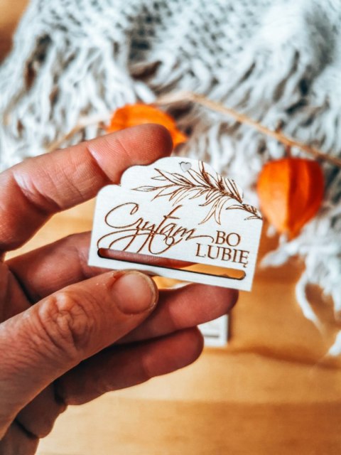 Czytam bo lubię - zakładka ozdobna 5x3,5cm (3szt) - - - (baza do zakładki do książki)