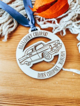 Dzień Chłopaka ODJAZDOWY CHŁOPAK 01 - medal 7cm (1szt) - z imieniem - - - (zawieszka, odznaka)