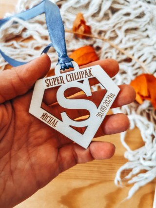 Dzień Chłopaka - SUPER CHŁOPAK - medal 7cm (1szt) - z imieniem - - - (zawieszka, odznaka)