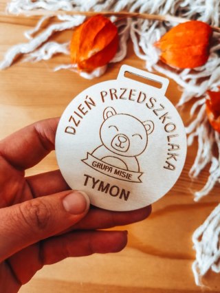 Dzień Przedszkolaka MOTYW GRUPY - medal KOŁO 7cm (1szt) - z imieniem - - - (zawieszka, odznaka)