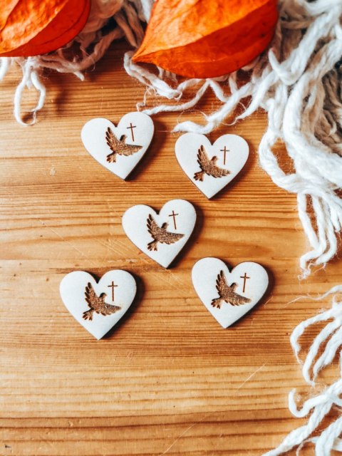 Gołąbek - SERCE (5szt) 3/4/5cm - - - (serduszka, serduszko, serca, gołąb, krzyż)