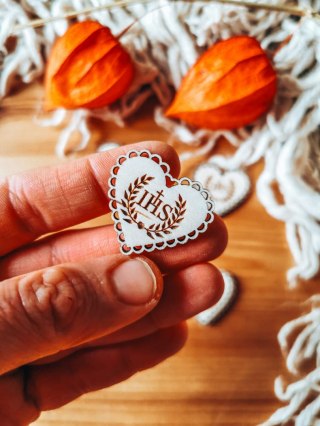 IHS wianek - AŻUROWE serce (5szt) 3/4/5cm - - - (serduszka, serduszko, serca, ażur, Pierwsza Komunia Święta)