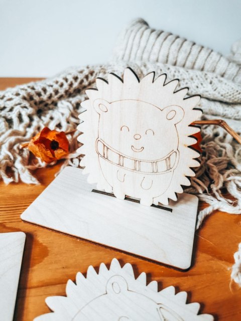 JEŻ 02 - figurka z podstawką (2szt) (10cm) - do ozdabiania