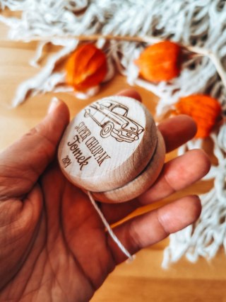 JOJO (1szt) - super chłopak AUTO 01 - z imieniem - - - (Dzień Chłopaka, samochód)