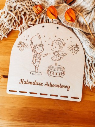 Kalendarz Adwentowy OŁOWIANY ŻOŁNIERZYK (koło) - - - (baza tabliczka do kalendarza adwentowego, baletnica)