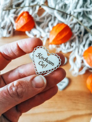 Kocham Cię - AŻUROWE serce (5szt) 3/4/5cm - - - (serduszka, serduszko, serca, ażur, Dzień Babci Dziadka Dziadków)