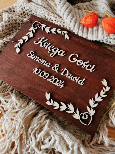 Księga Gości z drewnianą okładką - napis 3d - Gałązki 03 - - - (album na zdjęcia)