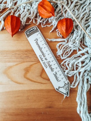 Linijka OŁÓWEK - DOWOLNY TEKST - - - (zakończenie koniec roku szkolnego przedszkola, podziękowanie)