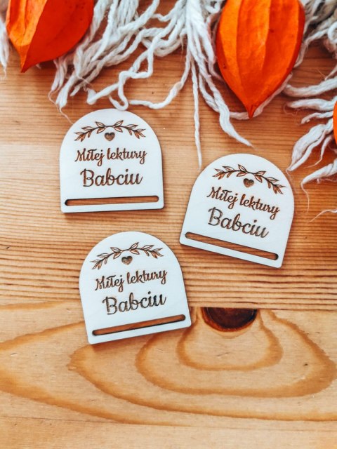 Miłej lektury Babciu - zakładka półokrągła 5cm (3szt) - - - (baza do zakładki do książki, Dzień Babci, Dziadka, Dziadków)