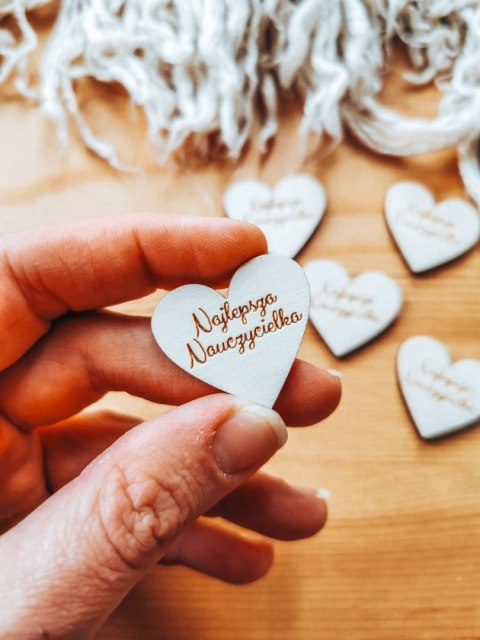 Najlepsza Nauczycielka - SERCE (5szt) 3/4/5cm - - - (serduszka, serduszko, serca, dzień nauczyciela, szkoła)