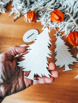 CHOINKA 03 - figurka z podstawką (2szt) (14cm) - do ozdabiania