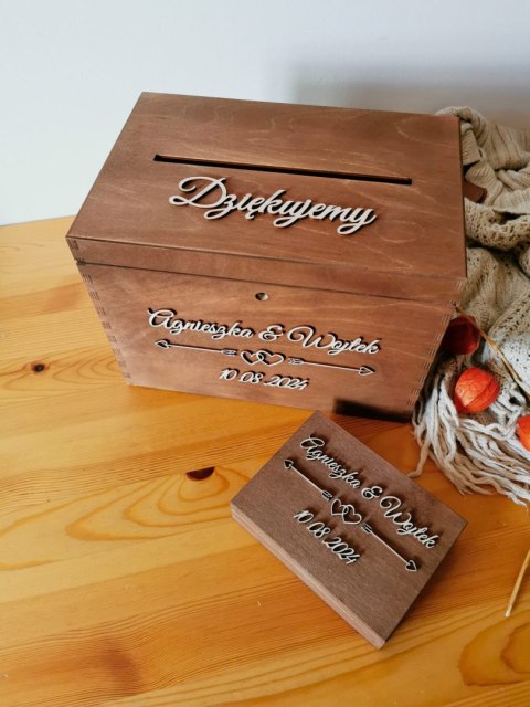 Pudełko na koperty - Strzałki