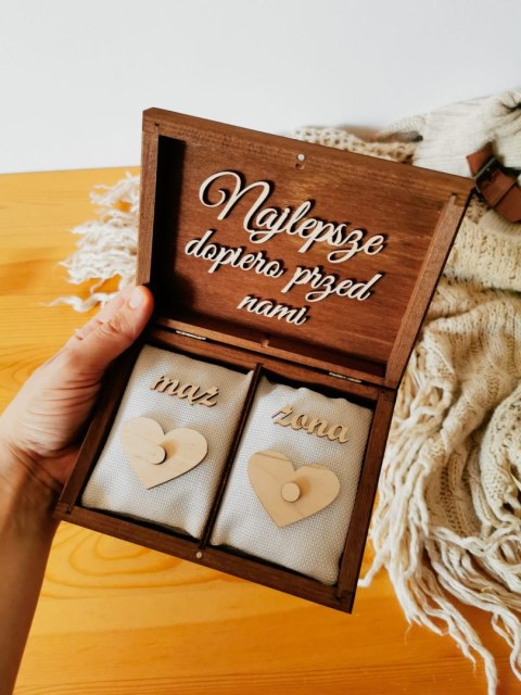 Pudełko na obrączki - Strzałki
