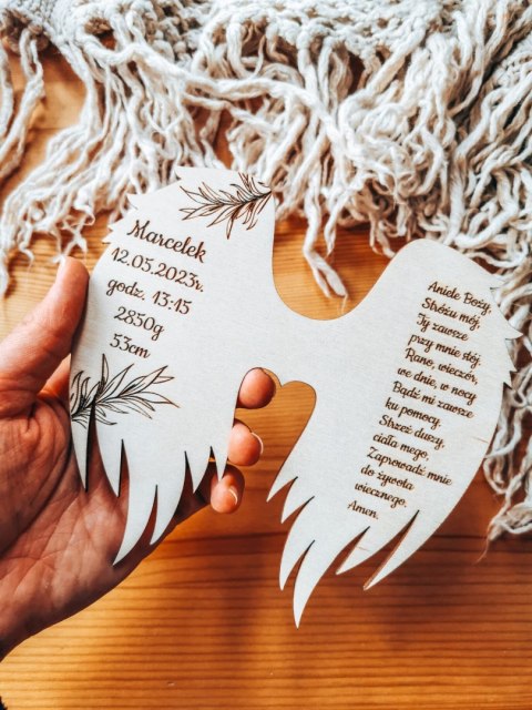 Skrzydła METRYCZKA z modlitwą (12cm) (1szt) - gałązki - - - (dowolny tekst, skrzydełka do aniołka, anioła aniołek, anioł, metryk