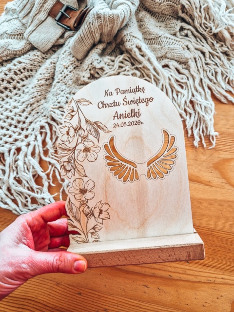 TABLICZKA STOJĄCA (1szt) - Pamiątka Chrztu - klasyczna 14,5cm x 19,5cm - - - (skrzydła dla anioła, podziękowanie, chrzest)