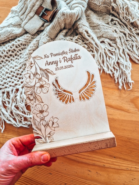 TABLICZKA STOJĄCA (1szt) - Pamiątka Ślubu - klasyczna 14,5cm x 19,5cm - - - (skrzydła dla anioła, podziękowanie, ślub)