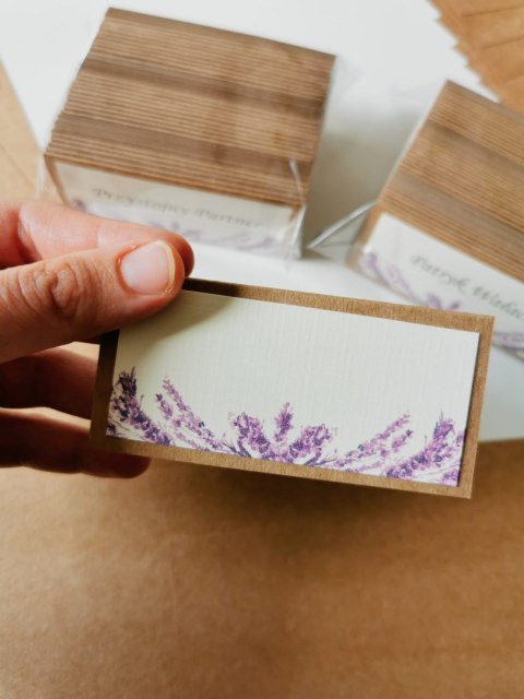 Winietki - wzór 02 - minimalistyczny z perłami - - - (winietka na stół dla gości, wizytówka ślubna)