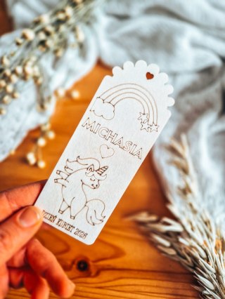 ZAKŁADKA 13cm (1szt) - Dzień Kobiet - Jednorożec 02 - - - (zawieszka, upominek z imieniem)